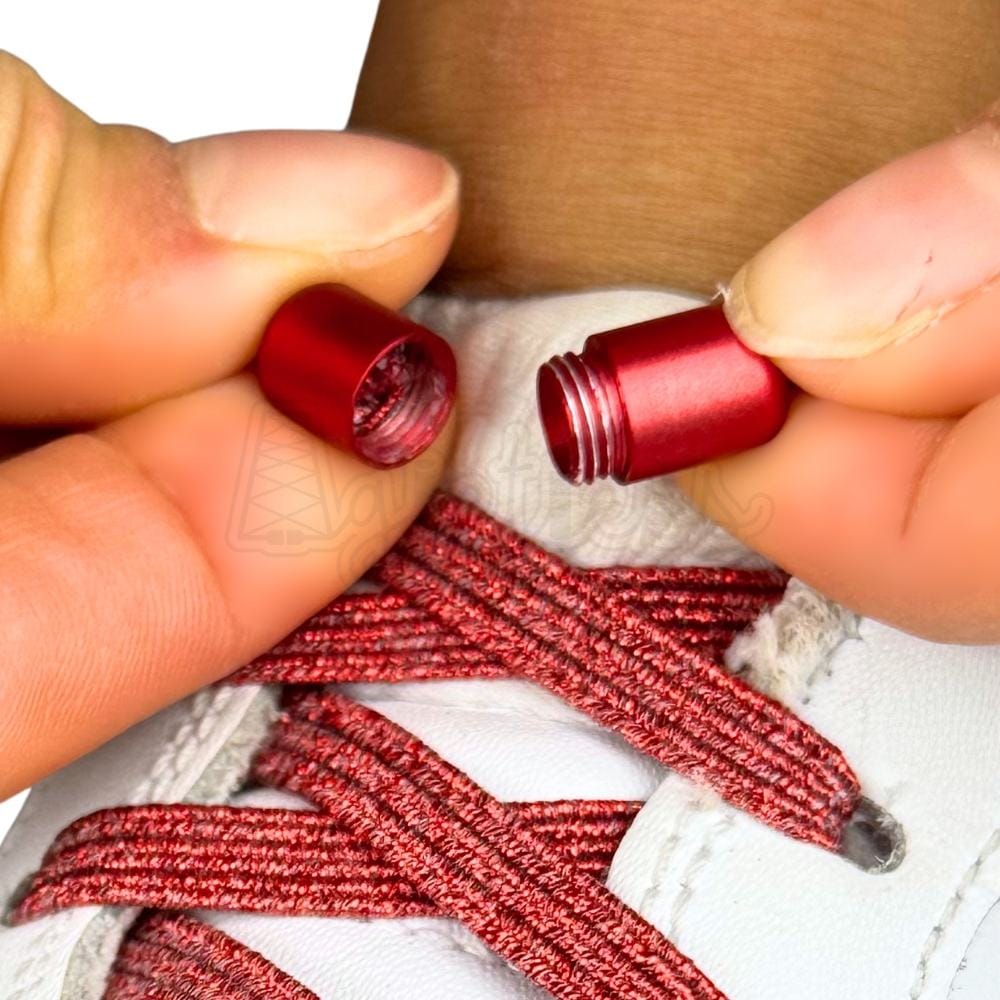Elastische veters zonder strikken glitter 6mm capsule sluiting rood detailfoto van hoe de sluiting werkt